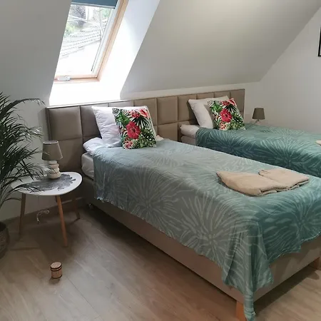 Under The Hill 3 Apartmán *