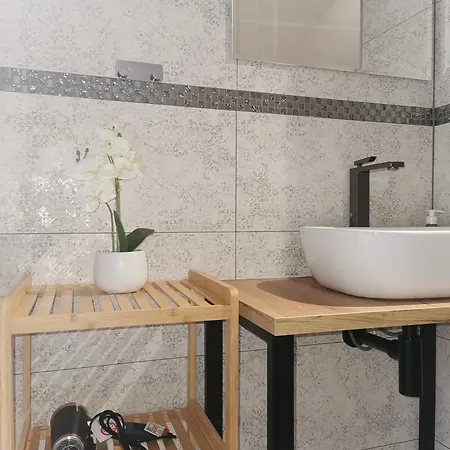 Under The Hill 3 Apartmán *