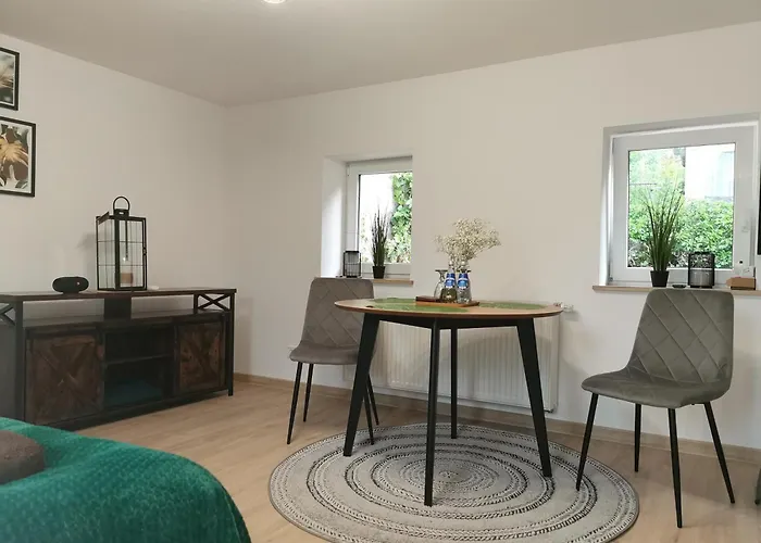 Under The Hill 3 * Mużaków